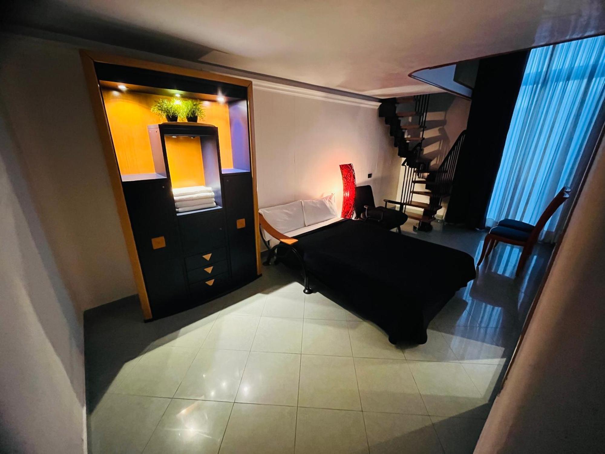 Nova21 Duplex * Naples